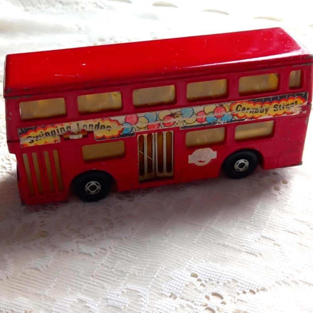 Vintage Double Decker Bus The Londoner K-15